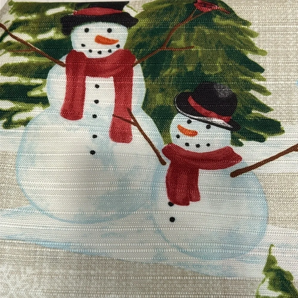 St Nicholas Square Yuletide Snowman Tablecloth
